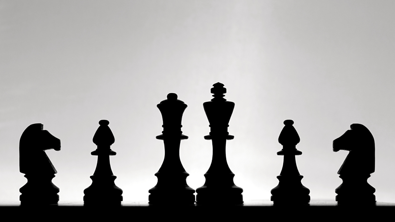 Chess strategy - Black & White